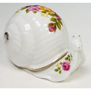 VTG Cottage Rose Fine Bone China 4.5" White Floral Snail TRINKET BOX EUC